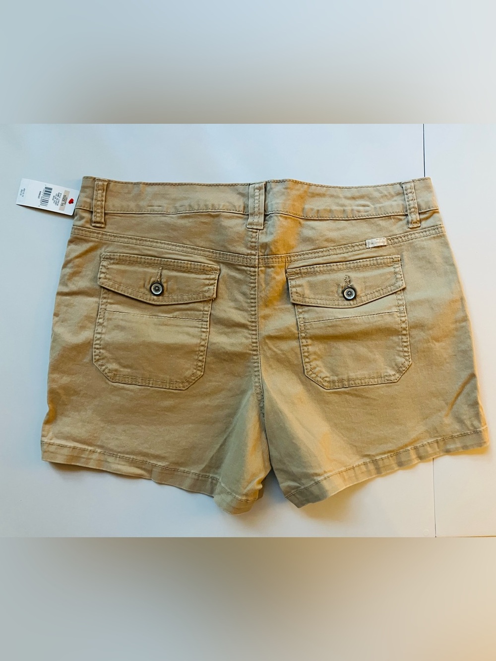 NEW! UNIONBAY High-Rise Khaki Shorts XL 4-inch Delaney Tan - Picture 5 of 9